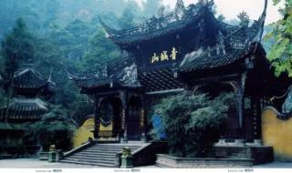 湖北暑期旅游景点推荐 暑假旅游好去处推荐