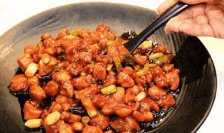 支付宝蚂蚁庄园自己小鸡怎么去吃别人家的饲料 怎么吃到自己的小鸡教程