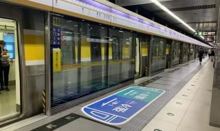北京地铁10号线为什么发生故障 北京地铁四号线故障